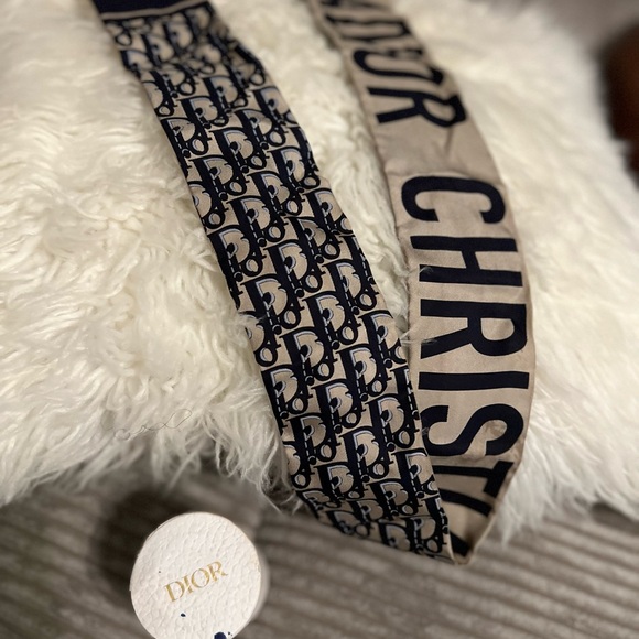 Christian Dior Mitzah Scarf Trotter Pattern Navy Reversible 105 x 6cm Silk - Picture 6 of 6